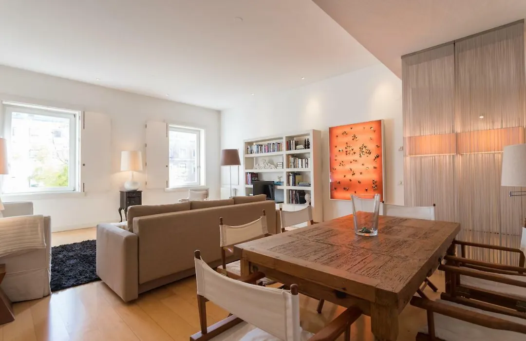 FLH Chiado Design Flat-1